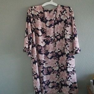 Floral Navy/cream kimono cardigan